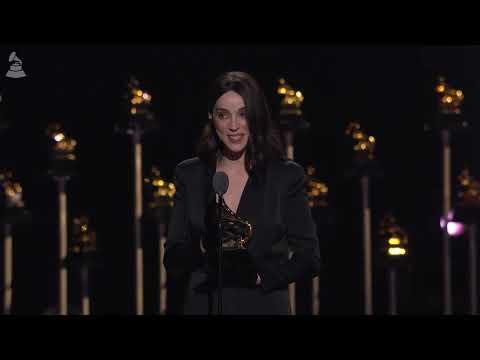 ST. VINCENT Wins BEST ALTERNATIVE MUSIC PERFORMANCE | 2025 GRAMMYs