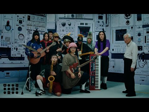 [AAA] HYUKOH(혁오), Sunset Rollercoaster - Young Man (Official MV)