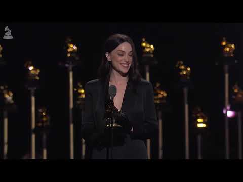 ST. VINCENT Wins BEST ALTERNATIVE MUSIC ALBUM | 2025 GRAMMYs