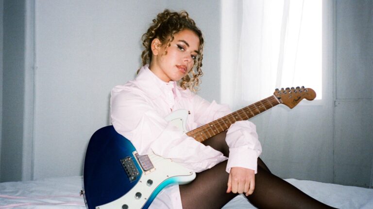 Nilüfer Yanya - Photo Credit Molly Daniel